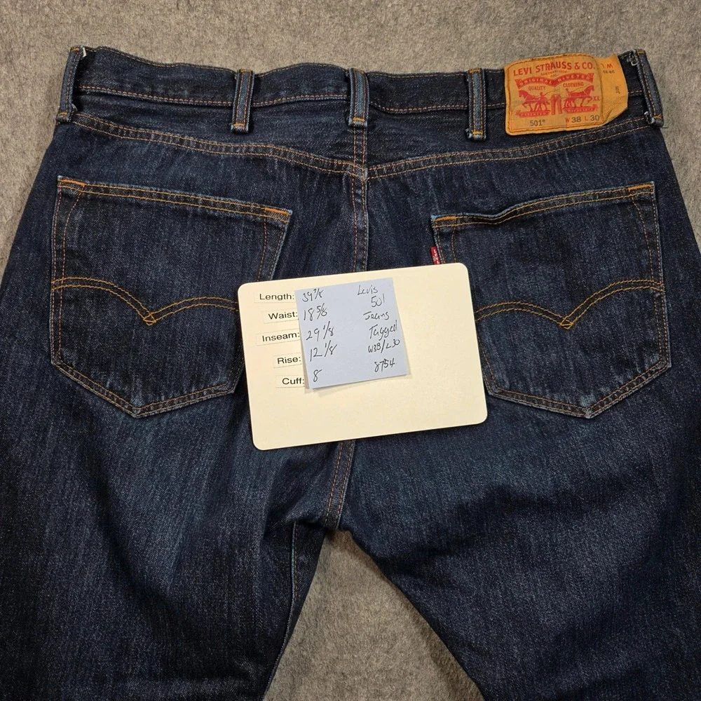 Levis 501 Original Fit Jeans Mens 37x29 (tag 38x30) Blue Straight Leg Button Fly